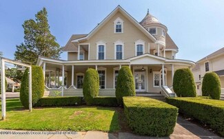 64 E Main St, Freehold, NJ 07728