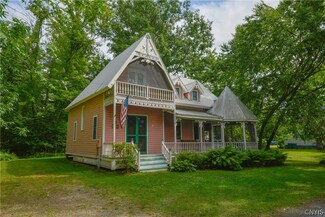 193 Island Ave, Thousand Island Park, NY 13692