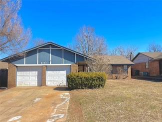 8732 Dena Ln, Oklahoma City, OK 73132