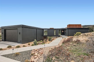 6129 Woodbine Way, Littleton, CO 80125