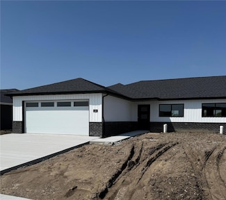118 Bridgeport Dr, Moro, IL 62067