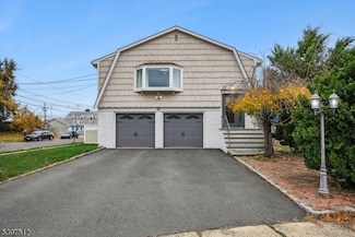 2389 Steuben St, Union, NJ 07083