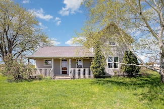 3917 N Mason Rd, Merrill, MI 48637