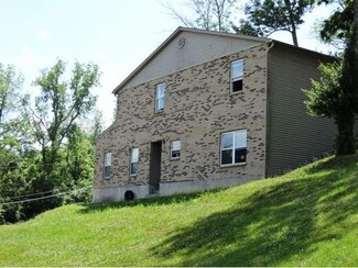 100 Billingsley Dr, Aurora, IN 47001