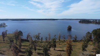 000 Tolar Point Dr, Chatham, LA 71226