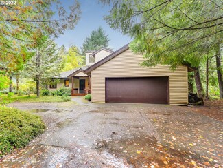 67455 E Bright Ct, Welches, OR 97067