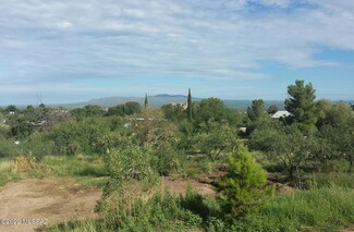 2760 W Beverly Cir, Oracle, AZ 85623