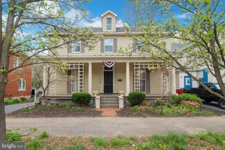316 E Washington St, Charles Town, WV 25414