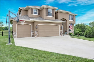 508 Lasley Branch Ct, Raymore, MO 64083
