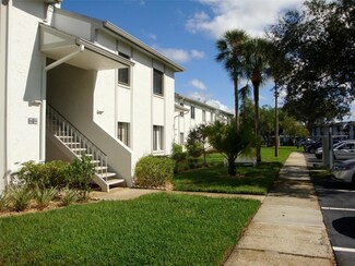 111 E Cypress Ct, Oldsmar, FL 34677