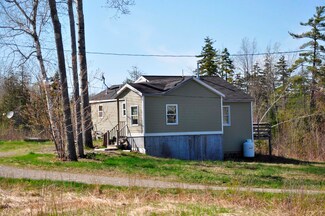 1243 Atlantic Hwy, Northport, ME 04849