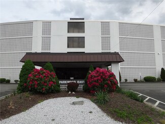 143 Hoffman Ave Unit 104, Cranston, RI 02920