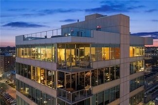4646 Broadway St Unit 12, Kansas City, MO 64112