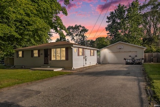 29491 San Lu Rae Dr, Elkhart, IN 46514