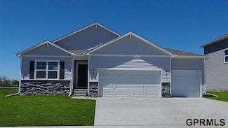 8515 S 184th St, Omaha, NE 68136
