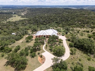 286 Settlers Way N, Comfort, TX 78013