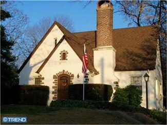 445 High St, Mount Holly, NJ 08060
