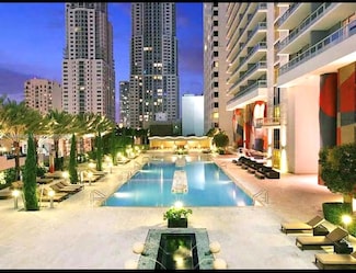 50 Biscayne Blvd Unit 3303, Miami, FL 33132