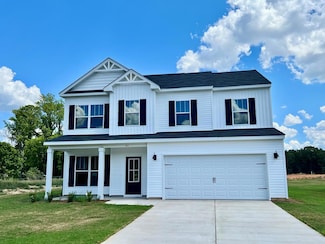 101 Burberry Cir, Greenwood, SC 29646