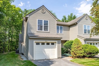 706 Ridgefield Cir Unit A, Clinton, MA 01510