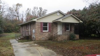 806 S Withlacoochee Ave, Marion, SC 29571