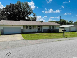 109 Division St, Anna, IL 62906