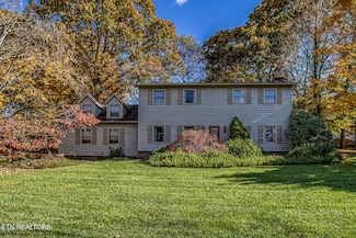 212 Woodland Trace Dr, Knoxville, TN 37934