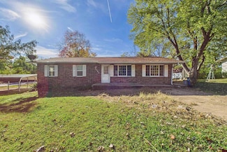 1040 Mcclure Ln, Mountain Home, AR 72653