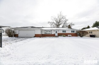 374 E Forestwood St, Morton, IL 61550
