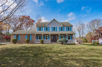 136 Robert Dr, Allentown, PA 18104