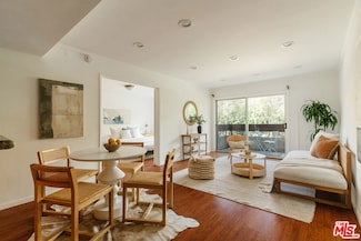 2700 Cahuenga Blvd E Unit 4107, Los Angeles, CA 90068