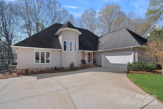 420 Medearis Dr, Charlotte, NC 28211