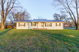 1006 Tower Rd, Lebanon, MO 65536