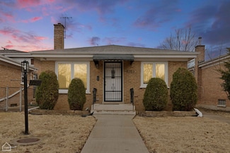 9253 S Wallace St, Chicago, IL 60620
