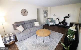 1509 Valley Dr Unit 1509, West Chester, PA 19382