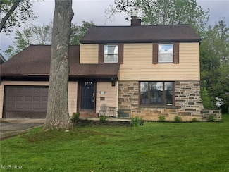 1387 Richmond Rd, Cleveland, OH 44124