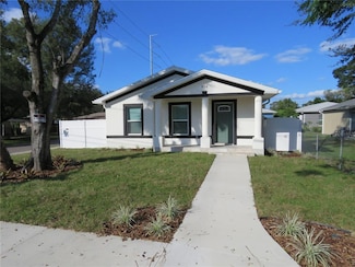 3702 E North Bay St, Tampa, FL 33610