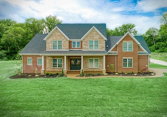 1595 Victoria Woods Dr, Boonville, IN 47601
