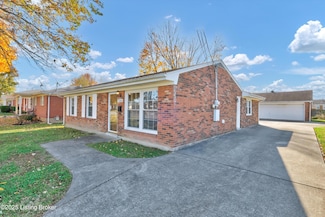 7226 Durst Dr, Louisville, KY 40258