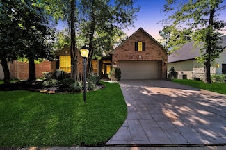 317 Creekwood W, Montgomery, TX 77356