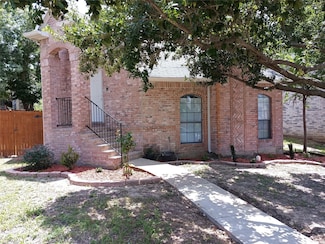 12718 Hilltop Dr, Balch Springs, TX 75180