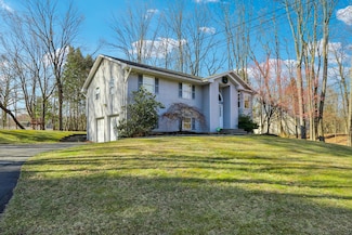 403 Haverstraw Rd, Suffern, NY 10901