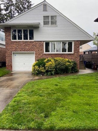 16615 67th Ave, Fresh Meadows, NY 11365