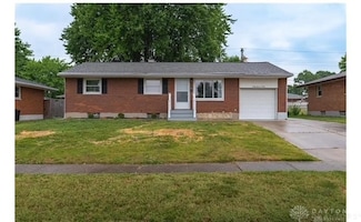 4701 Tall Oaks Dr, Dayton, OH 45432