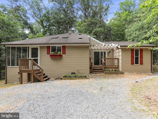 61 Shawnee Trail, Hedgesville, WV 25427
