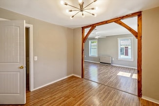 17 Liberty St, Richford, VT 05476