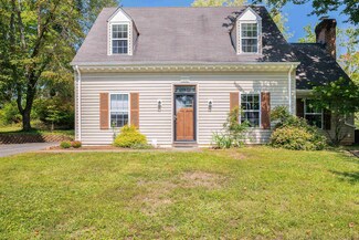 1610 Robin Ln, Charlottesville, VA 22911