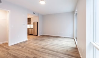 50 Rogers St Unit 517, Cambridge, MA 02142