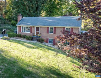115 Commonwealth Cir, Charlottesville, VA 22901