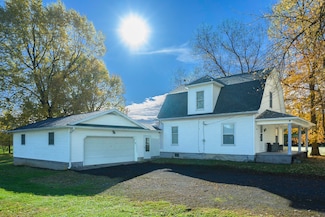 301 S State St, Belle Center, OH 43310